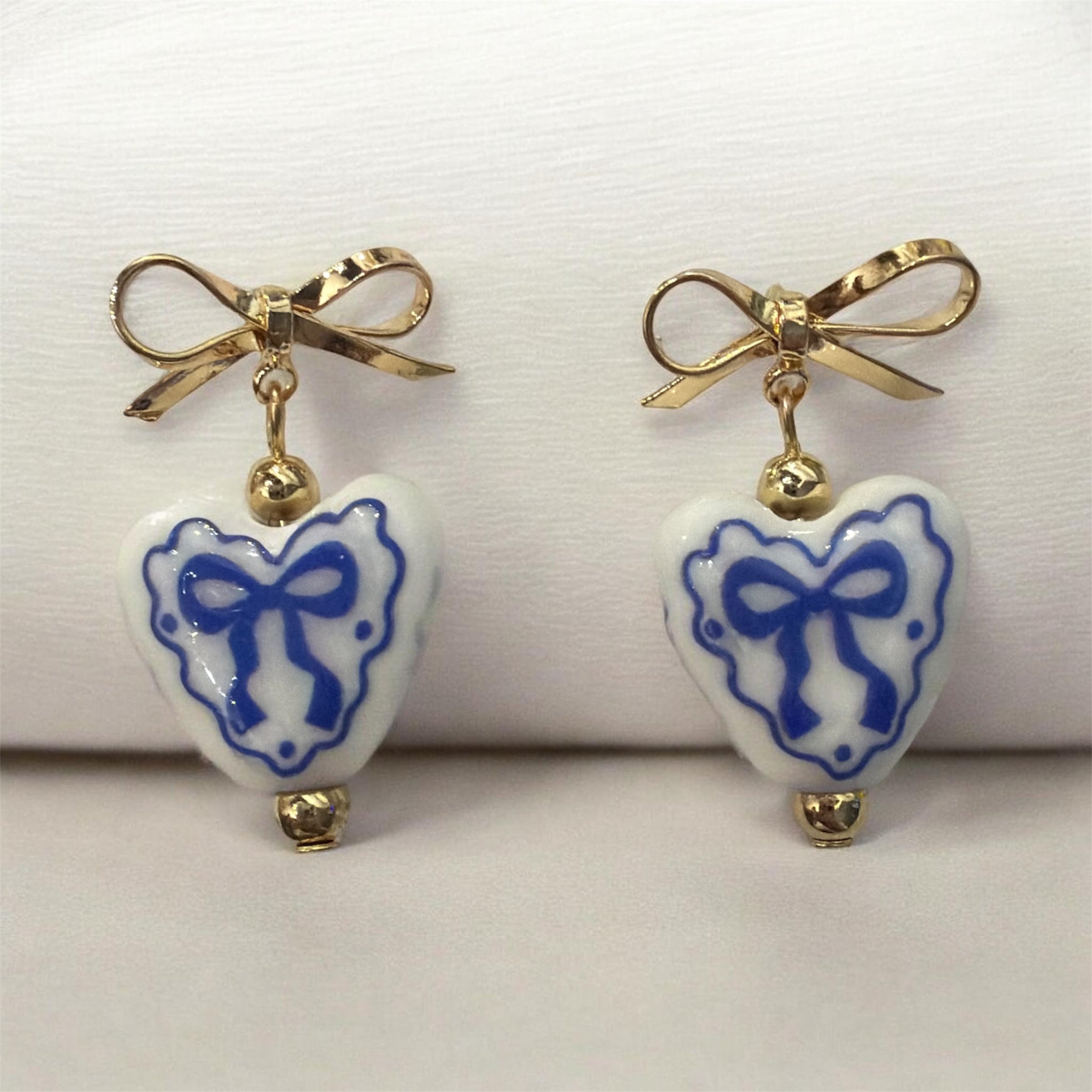 Dangle Heart Bow