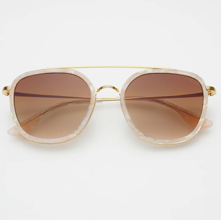 Freyrs Sunglasses w/case